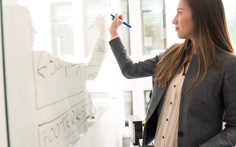Email marketing vs. marketing automation : Différences et avantages